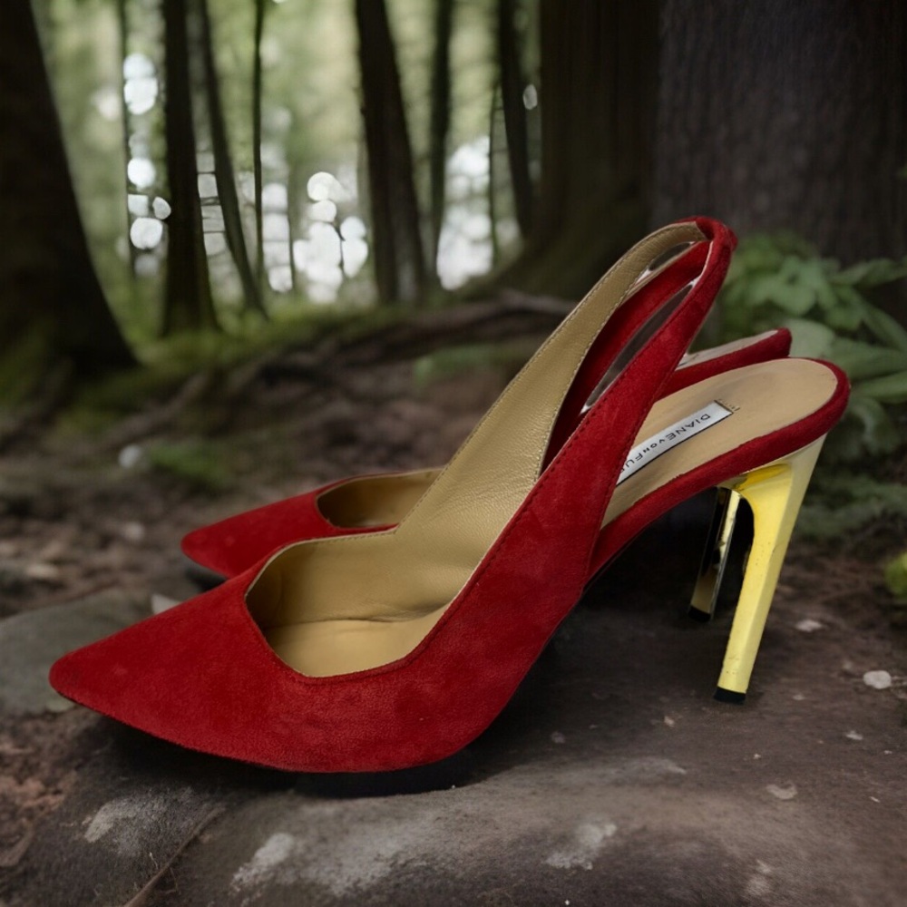 DVF red suede heels sz 6B
